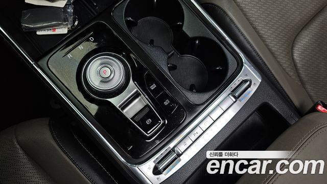 Kia Carnival (IV) Gasoline 7-Seater Noblesse 2024 — фото 9