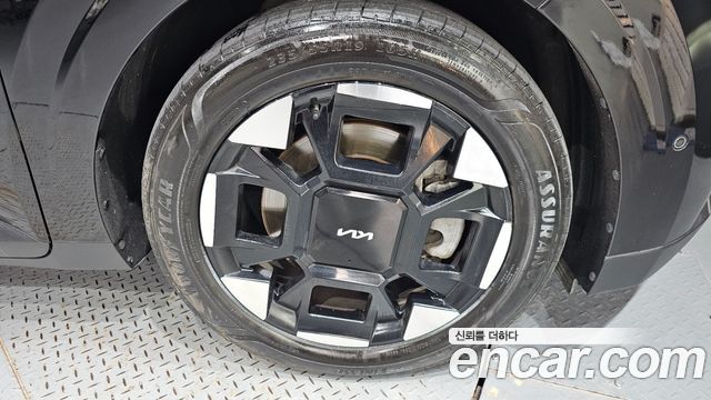 Kia Carnival (IV) Gasoline 7-Seater Noblesse 2024 — фото 21