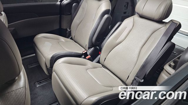 Kia Carnival (IV) Gasoline 7-Seater Noblesse 2024 — фото 30