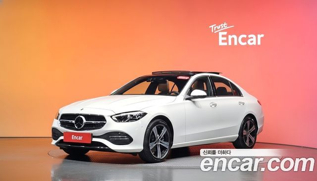 Mercedes-Benz C-Class (W206) C200 Avantgarde