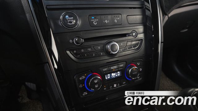 Renault Korea SM7 LE Standard 2012 — фото 11