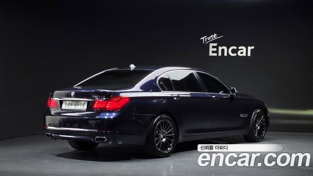 BMW 7 Series (F01) 740Li 2013 — фото 2