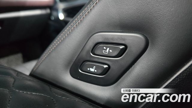 Genesis G70 2.0T Elite 2019 — фото 29