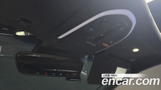 Genesis G70 2.0T Elite 2019 — фото 30