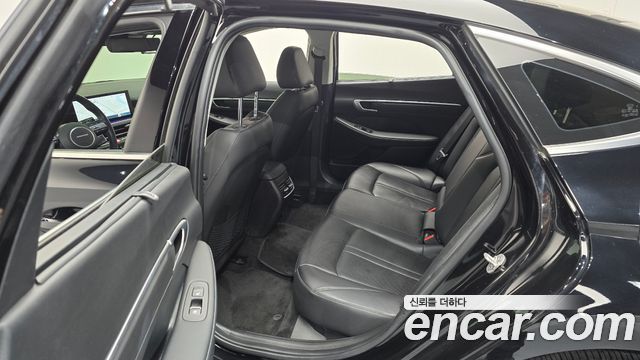 Hyundai Sonata The Edge (DN8) 2.0 Premium 2024 — фото 11