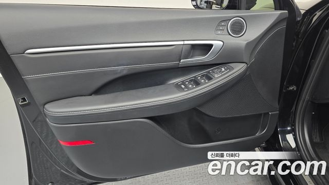 Hyundai Sonata The Edge (DN8) 2.0 Premium 2024 — фото 24