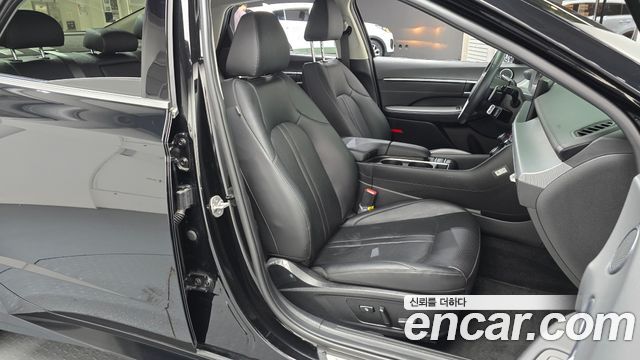 Hyundai Sonata The Edge (DN8) 2.0 Premium 2024 — фото 26
