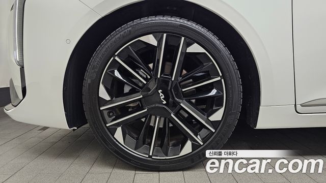 Kia K8 Hybrid Signature 2025 — фото 5