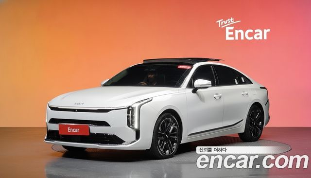 Kia K8 Hybrid Signature 2025 — фото 1