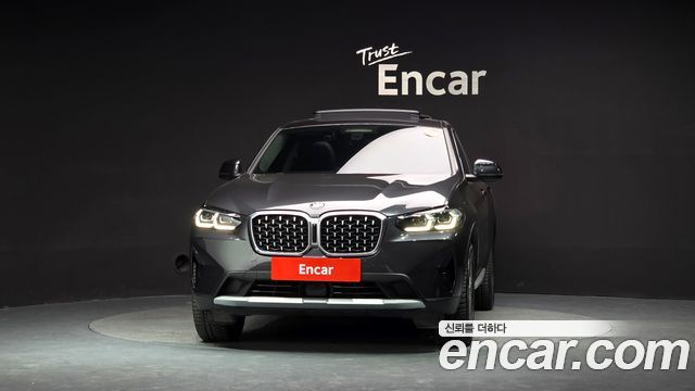 BMW X4 (G02) xDrive20i xLine 2023 — фото 3