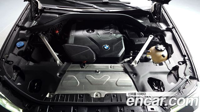 BMW X4 (G02) xDrive20i xLine 2023 — фото 6