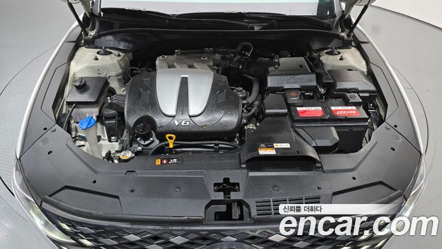 Hyundai Grandeur (IG) 3.0 LPi (Taxi) Deluxe VIP Pack 2022 — фото 6