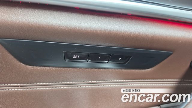BMW 5 Series (G30) 530e Luxury 2023 — фото 40