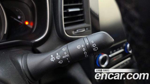 Renault Korea QM6 Diesel 4WD RE Plus 2017 — фото 16