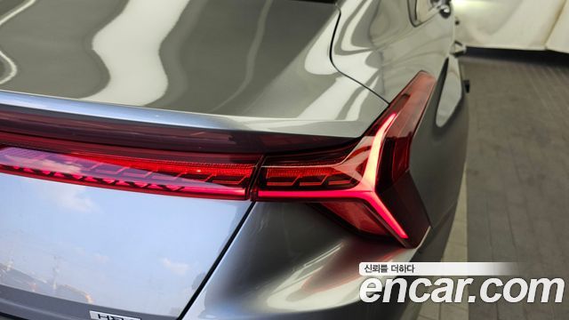 Kia K8 Hybrid Signature 2022 — фото 23