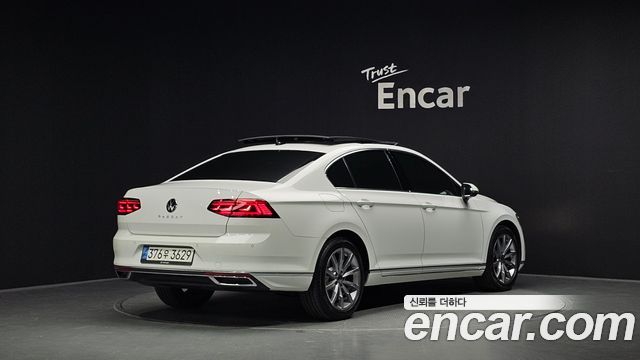 Volkswagen Passat GT (B8) 2.0 TDI Prestige 2021 — фото 2