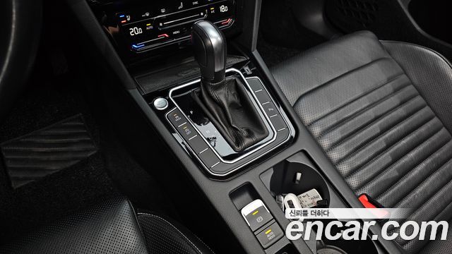 Volkswagen Passat GT (B8) 2.0 TDI Prestige 2021 — фото 9