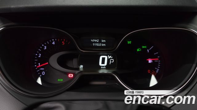 Renault Korea QM3 RE 2019 — фото 8