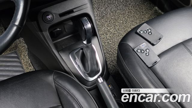 Renault Korea QM3 RE 2019 — фото 9