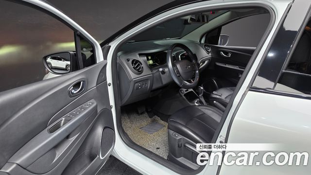 Renault Korea QM3 RE 2019 — фото 10