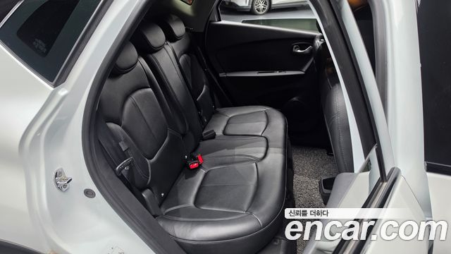 Renault Korea QM3 RE 2019 — фото 12
