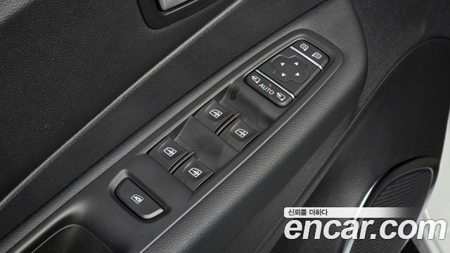 Renault Korea QM3 RE 2019 — фото 17