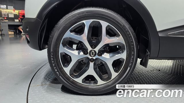 Renault Korea QM3 RE 2019 — фото 21