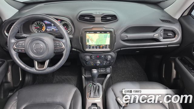 Jeep Renegade 2.4 Limited 2021 — фото 7