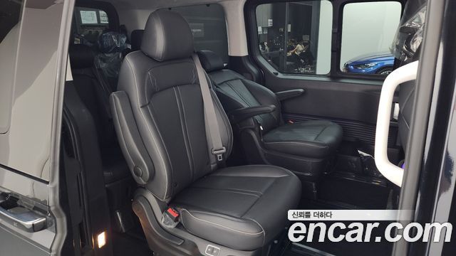 Hyundai Staria L3.5 Lounge 9-Seater Inspiration 2024 — фото 12