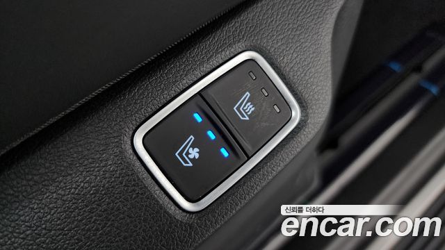 Hyundai Staria L3.5 Lounge 9-Seater Inspiration 2024 — фото 18
