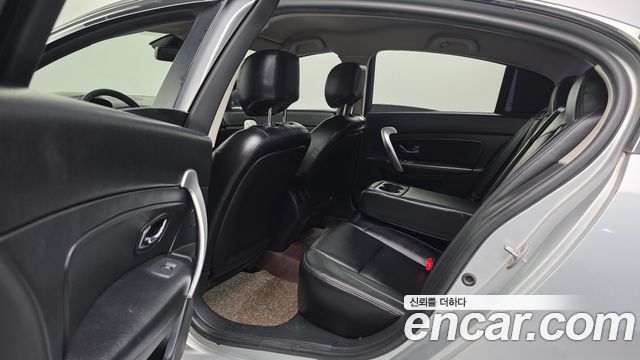 Renault Korea SM5 Nova LPLi Texi tental car SUP 2017 — фото 17