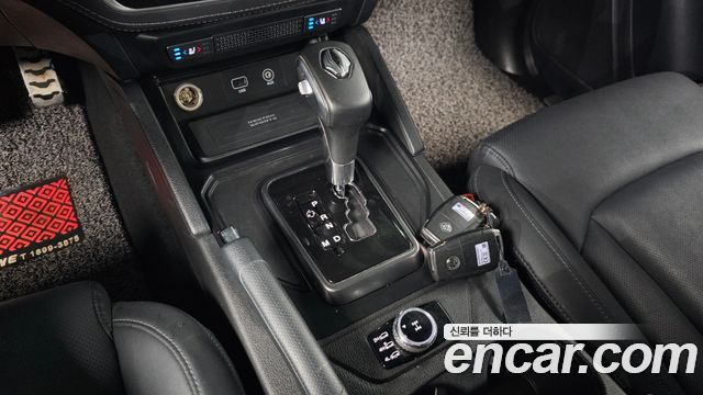 KG Mobility (SsangYong) Rexton Sports Khan Diesel 2.2 4WD Dynamic Edition (5-Link) 2021 — фото 9