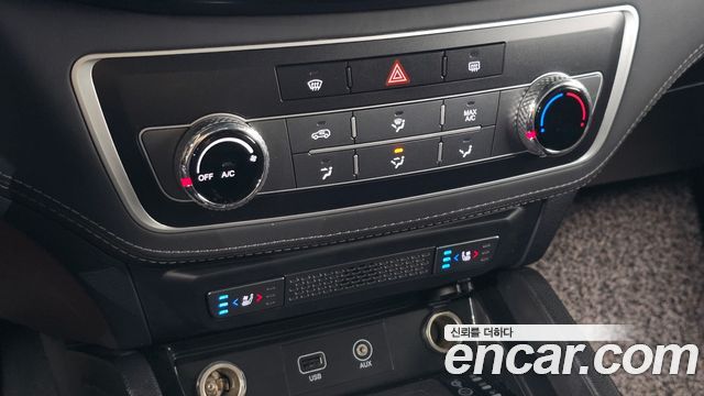 KG Mobility (SsangYong) Rexton Sports Khan Diesel 2.2 4WD Dynamic Edition (5-Link) 2021 — фото 27