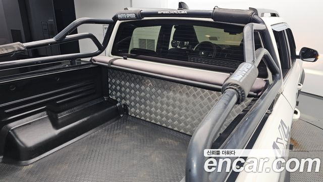 KG Mobility (SsangYong) Rexton Sports Khan Diesel 2.2 4WD Dynamic Edition (5-Link) 2021 — фото 31