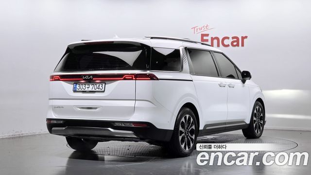 Kia Carnival (IV) Gasoline 7-Seater Signature 2023 — фото 2