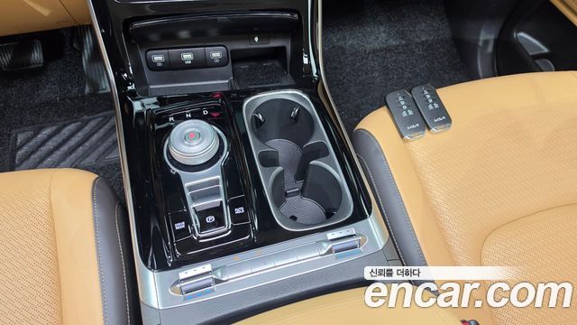 Kia Carnival (IV) Gasoline 7-Seater Signature 2023 — фото 9