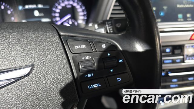 Genesis G80 3.3 GDI Luxury 2018 — фото 18