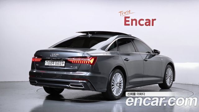 Audi A6 (C8) 45 TFSI Quattro Premium 2020 — фото 2