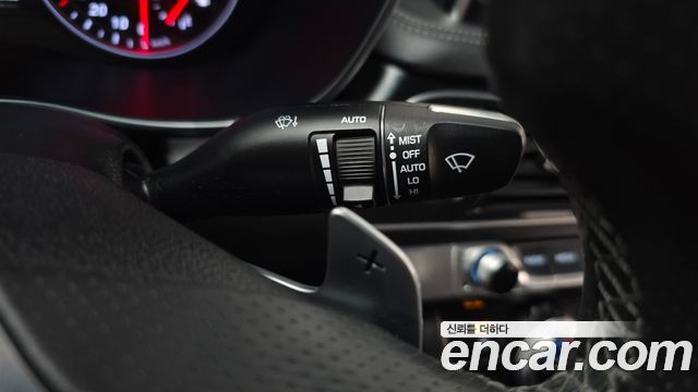 Genesis G70 2.0T Elite 2019 — фото 17