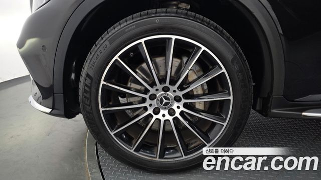 Mercedes-Benz GLC-Class (X253) GLC300 4MATIC 2019 — фото 5