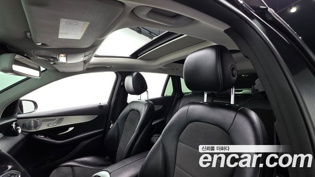 Mercedes-Benz GLC-Class (X253) GLC300 4MATIC 2019 — фото 16