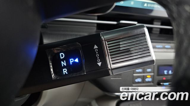 Hyundai Kona (SX2) Gasoline 1.6 Turbo 2WD Premium 2023 — фото 9