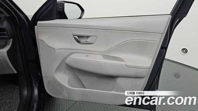 Hyundai Kona (SX2) Gasoline 1.6 Turbo 2WD Premium 2023 — фото 24