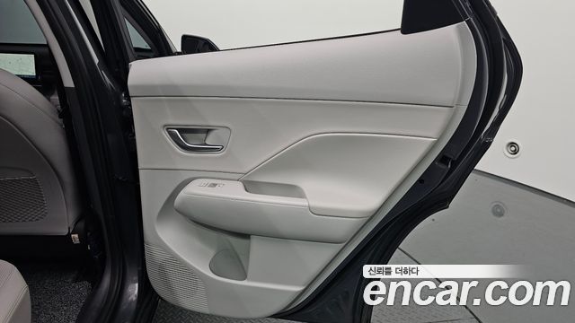 Hyundai Kona (SX2) Gasoline 1.6 Turbo 2WD Premium 2023 — фото 25