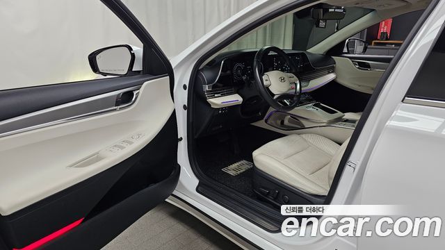 Hyundai Grandeur (IG) 2.5 Le Blanc 2023 — фото 10