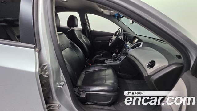 Chevrolet Cruze 1.8 LS+ 2014 — фото 26