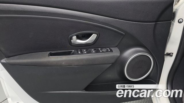 Renault Korea SM3 LE 2013 — фото 24