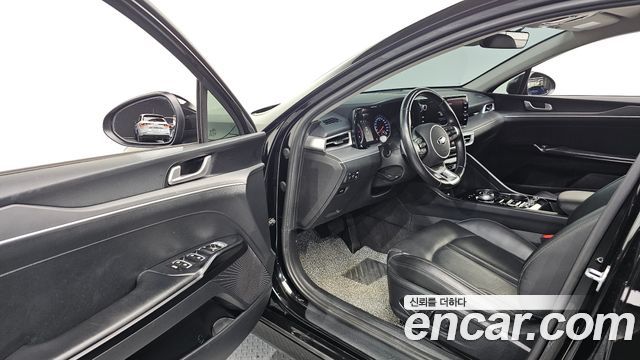 Kia K5 (III) 2.0 Prestige 2021 — фото 10