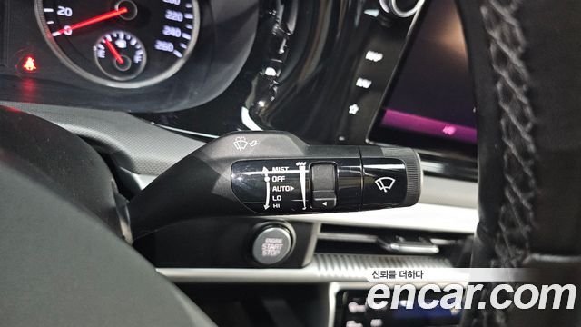 Kia K5 (III) 2.0 Prestige 2021 — фото 19