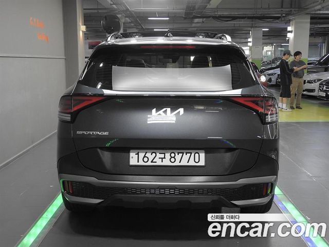 Kia Sportage (V) Gasoline 1.6 Turbo 2WD Signature Gravity 2023 — фото 4